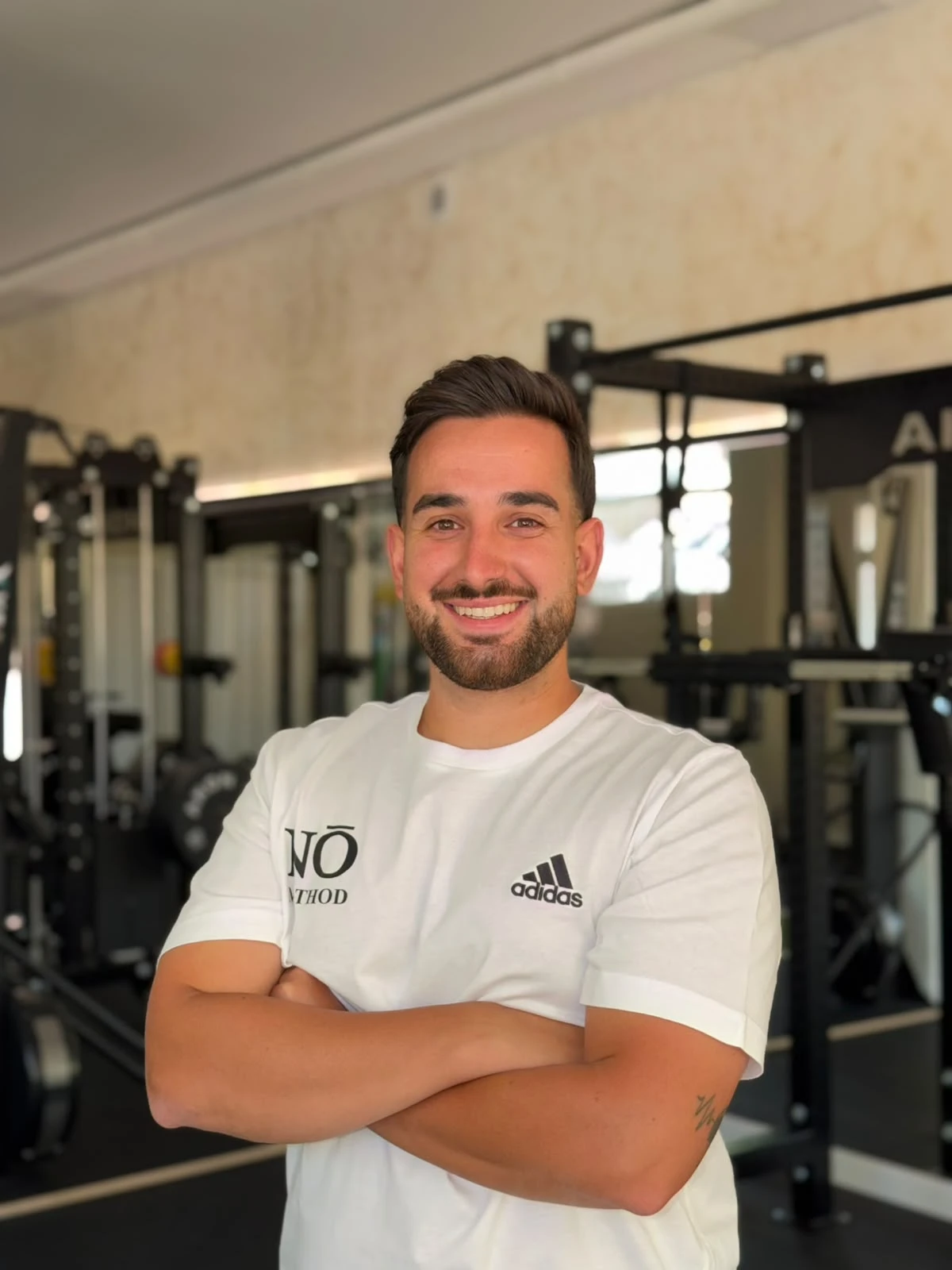 Nacho, entrenador de NŌ·METHOD, en el estudio